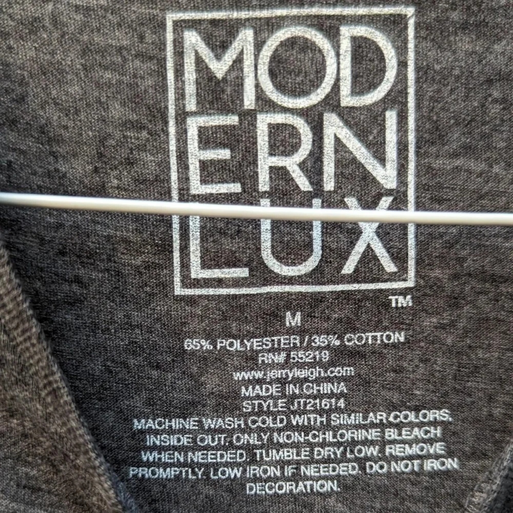 NWT ModernLux Peace Chakra Muscle Tank Mandala Zen Americana Yoga Medium - Picture 5 of 6